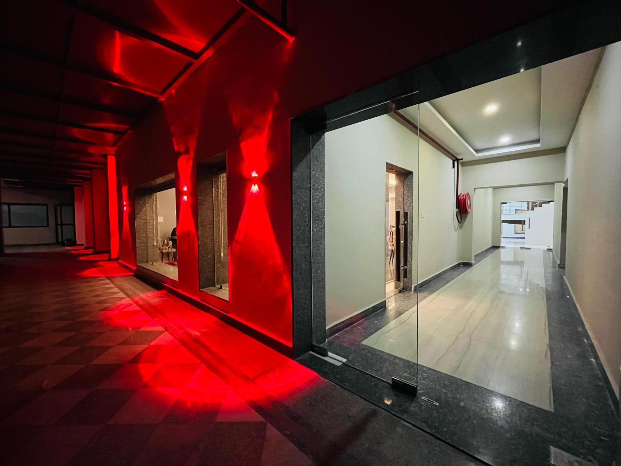 Hotel The Grand Agastya Kaohni Dış mekan fotoğraf