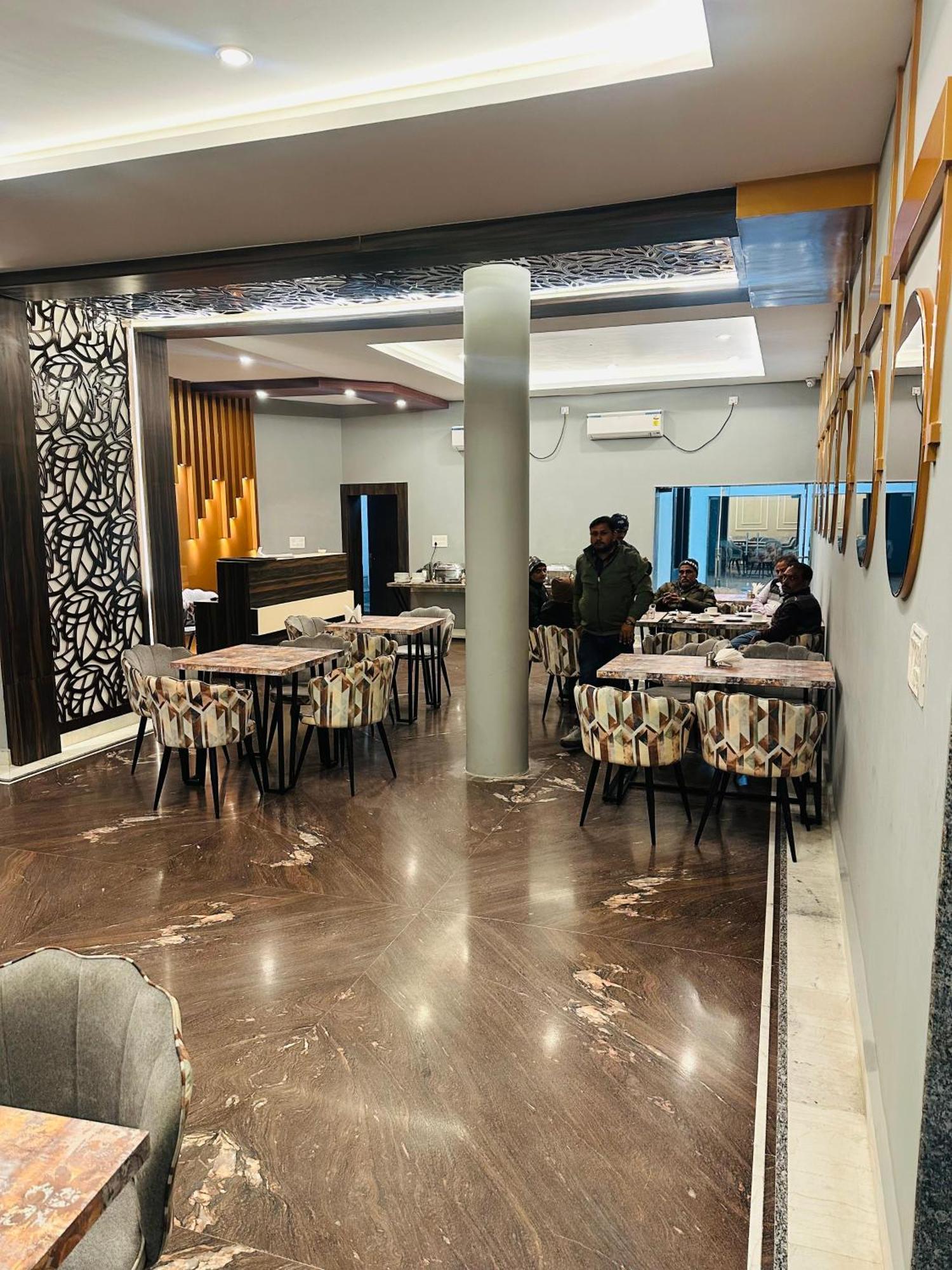 Hotel The Grand Agastya Kaohni Dış mekan fotoğraf